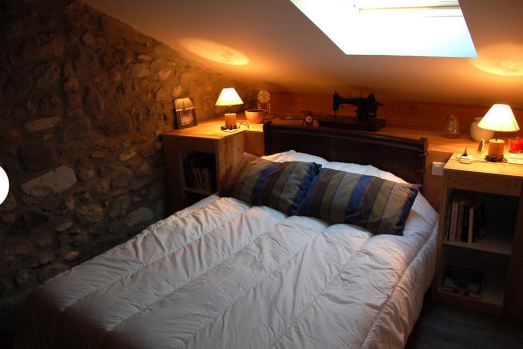 Gîte La Grange Bielle Zimmer foto